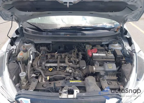 2019 Nissan Kicks S from USA, damaged, VIN 3N1CP5CU0KL501029